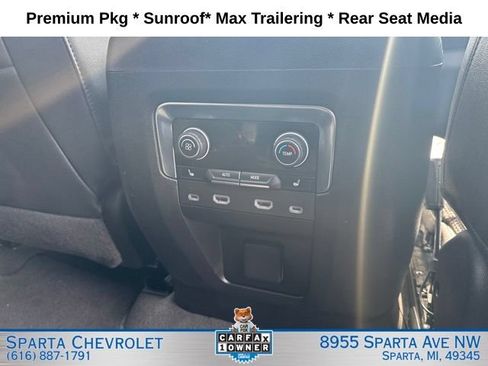Used 2024 Chevrolet Suburban High Country w/ Premium Package AWD/4WD image 33