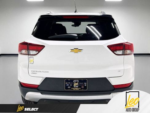 Used 2021 Chevrolet TrailBlazer LT AWD/4WD image 9