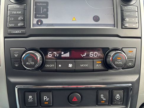 Used 2018 Nissan Titan PRO-4X w/ Pro-4x Convenience Package image 31