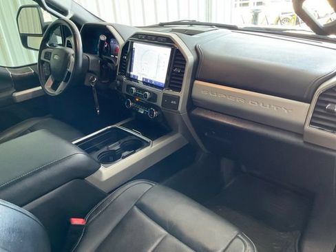 Used 2022 Ford F350 Lariat w/ Chrome Package AWD/4WD image 23