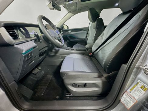 New 2026 Volkswagen Tiguan SE AWD/4WD image 10