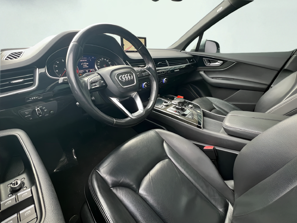 Used 2017 Audi Q7 3.0T Premium AWD/4WD image 17