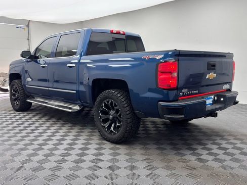 Used 2015 Chevrolet Silverado 1500 High Country w/ High Country Premium Package AWD/4WD image 10