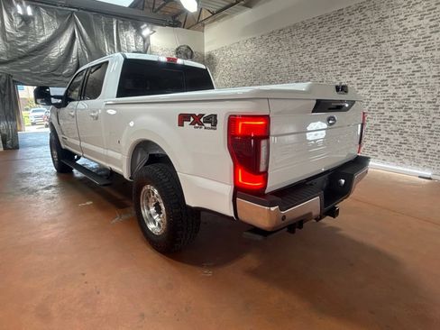 Used 2022 Ford F250 Lariat w/ Lariat Ultimate Package AWD/4WD image 5