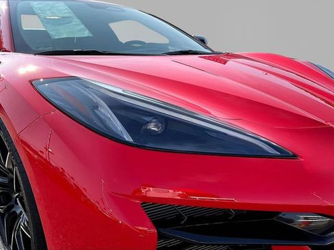 Used 2025 Chevrolet Corvette Z06 w/ Battery Protection Package RWD image 28
