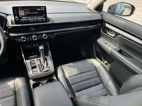 Used 2025 Honda CR-V EX-L image 16