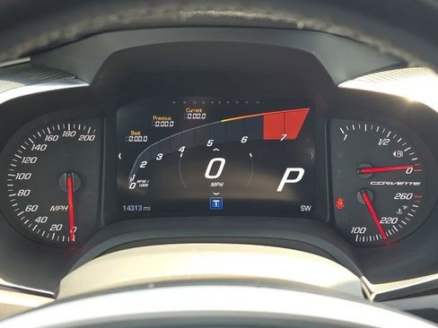 Used 2019 Chevrolet Corvette Grand Sport RWD image 28