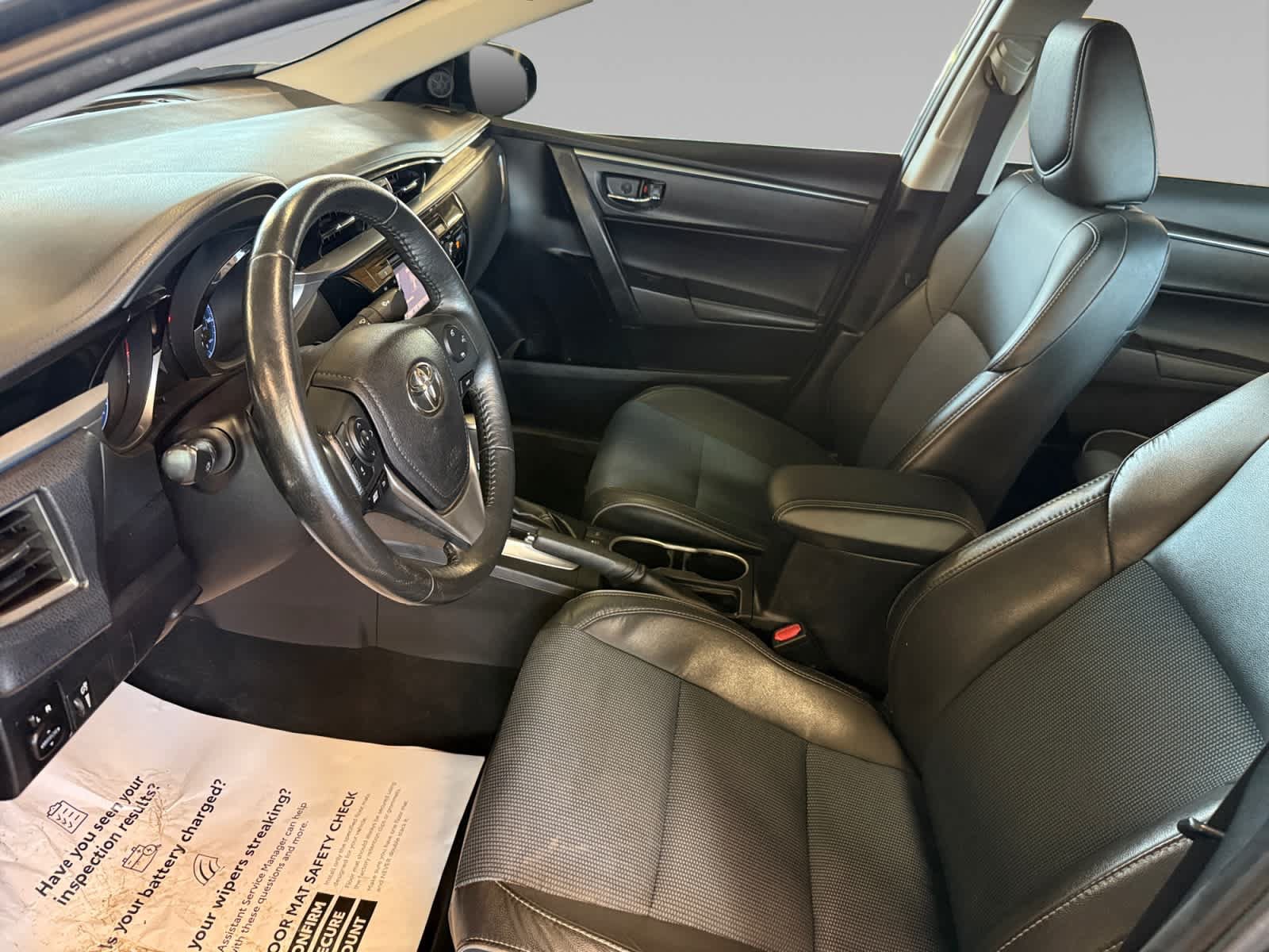 Used 2014 Toyota Corolla S FWD image 11