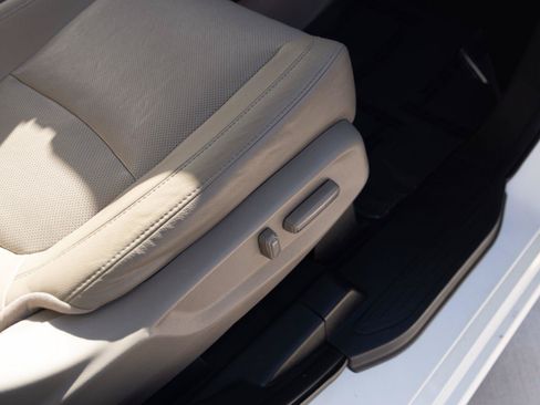 Used 2019 Honda Odyssey Elite image 43