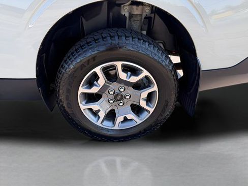 Certified 2024 Ford Maverick Lariat w/ FX4 Off-Road Package AWD/4WD image 26