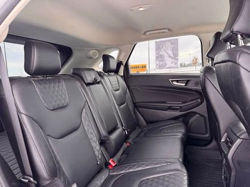 Used 2023 Ford Edge Titanium image 24