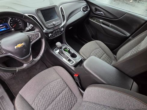 Used 2023 Chevrolet Equinox LT image 9