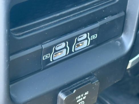 Used 2022 RAM 2500 Big Horn w/ Level C Equiment Group image 30