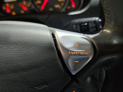 Used 2008 Porsche Cayenne Turbo image 81