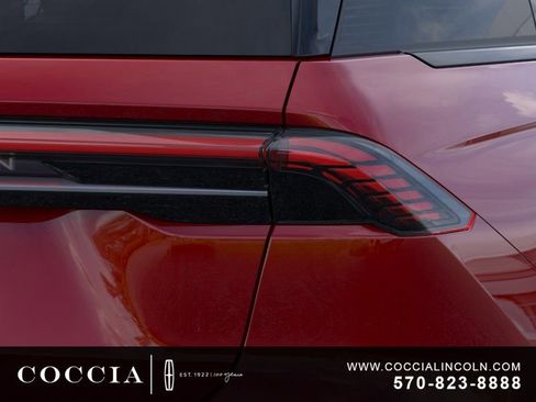 New 2026 Lincoln Nautilus Premier AWD/4WD image 21