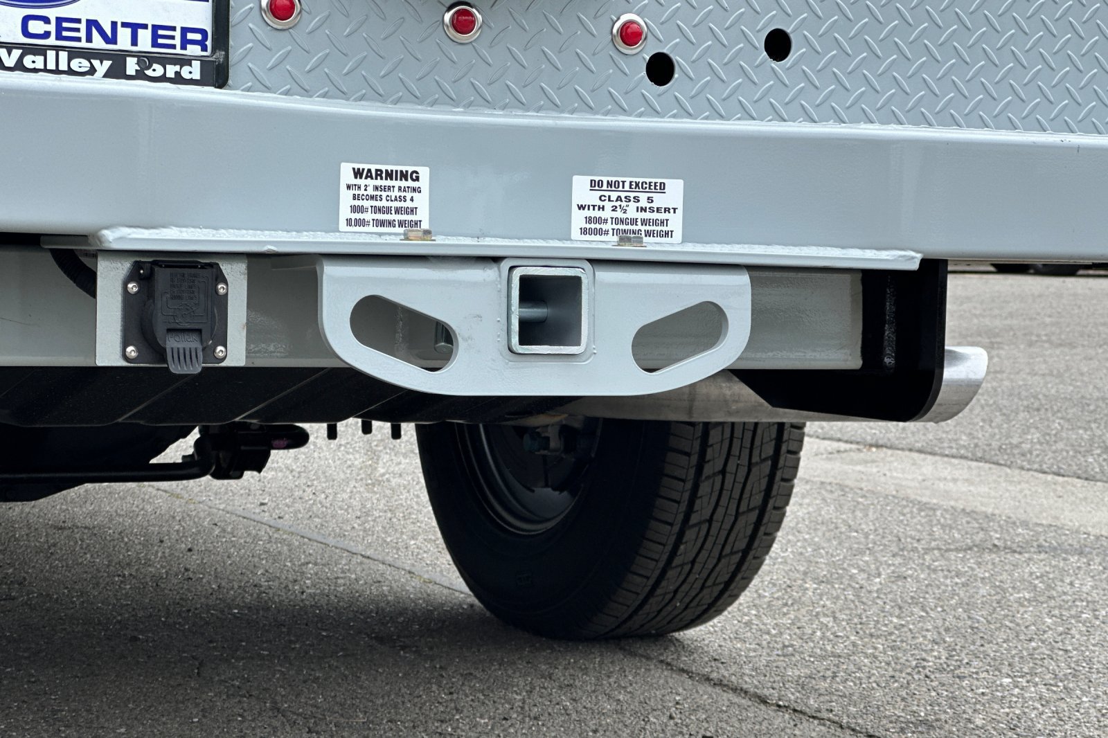 New 2025 Ford F350 XL w/ XL Chrome Package RWD image 18