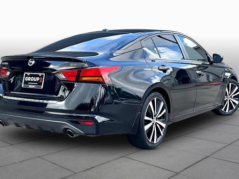 Used 2021 Nissan Altima 2.5 SR FWD image 13