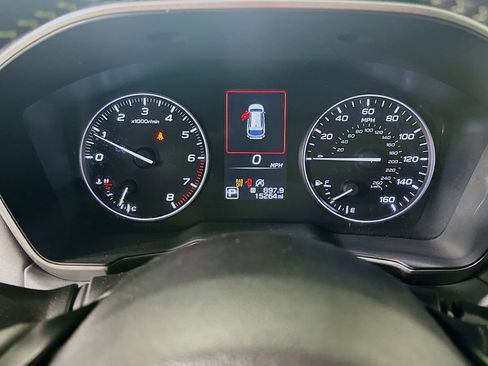 Used 2025 Subaru Outback Onyx Edition AWD/4WD image 12