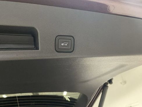 Certified 2025 GMC Acadia Elevation image 16