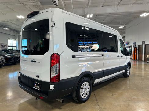 Used 2025 Ford Transit 350 XLT image 8
