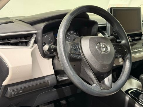 Certified 2024 Toyota Corolla LE image 15