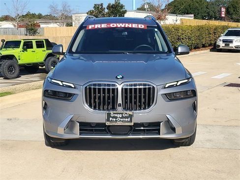 Used 2025 BMW X7 xDrive40i image 6