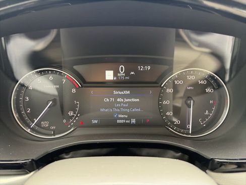 Used 2025 Cadillac XT5 Premium Luxury AWD/4WD image 14