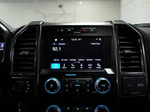 Used 2019 Ford F150 Lariat w/ Equipment Group 502A Luxury image 22