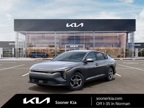 New 2026 Kia K4 FWD image 1