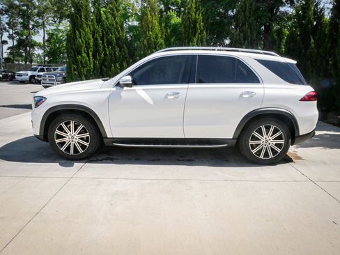 Used 2024 Mercedes-Benz GLE 350 4MATIC image 7