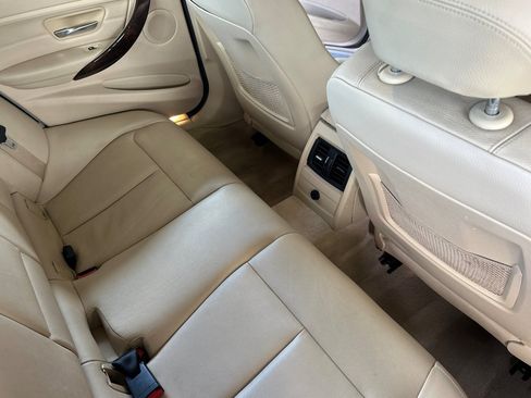 Used 2015 BMW 328i Sedan RWD image 46