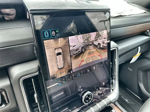 New 2026 GMC Yukon XL Denali w/ Denali Reserve Package image 29