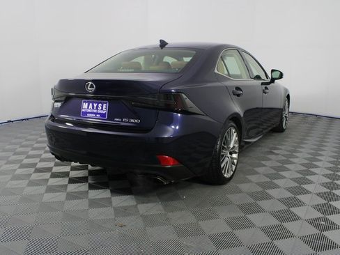 Used 2017 Lexus IS 300 AWD image 24