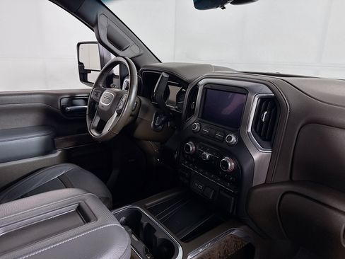 Used 2021 GMC Sierra 2500 Denali w/ Denali Ultimate Package AWD/4WD image 30