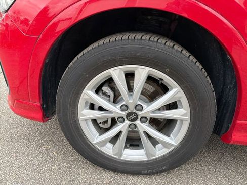 Used 2024 Audi Q3 2.0T Premium image 20