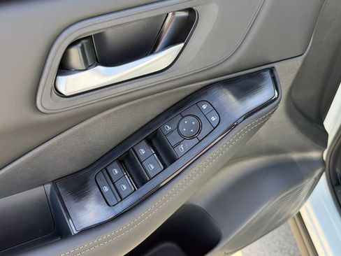 New 2026 Nissan Rogue SV w/ Cold Weather Package FWD image 17