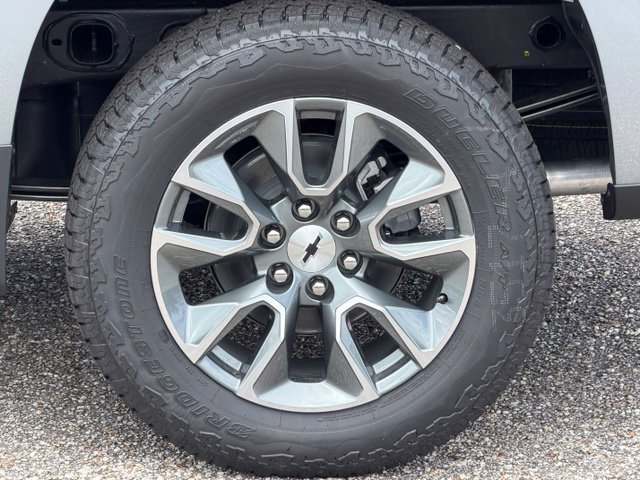 New 2026 Chevrolet Silverado 1500 RST w/ Z71 Off-Road Package AWD/4WD image 10