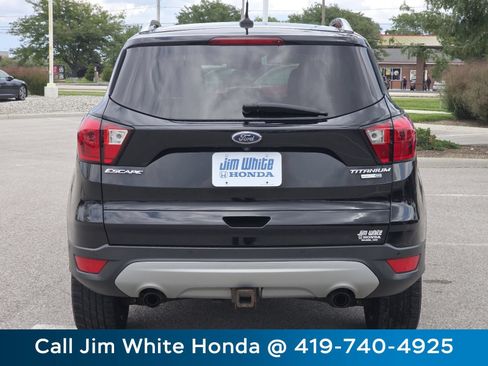 Used 2019 Ford Escape Titanium AWD/4WD image 13
