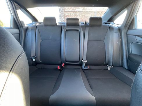 Used 2025 Honda Civic Sport image 37