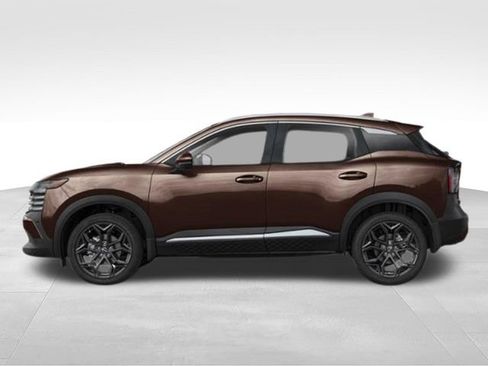 Used 2026 Nissan Kicks SR FWD image 3