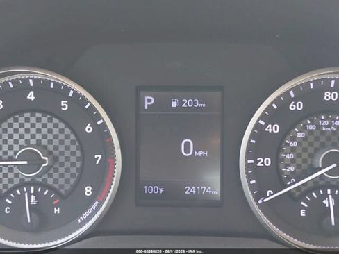 Used 2020 Hyundai Elantra SE FWD image 15