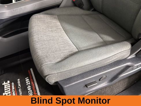 Used 2022 Ford F150 XLT w/ Equipment Group 301A Mid image 11