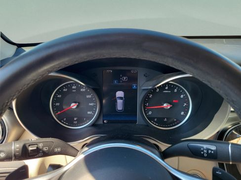 Used 2022 Mercedes-Benz GLC 300 image 26