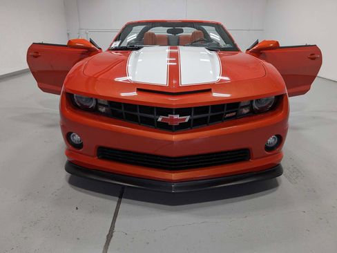 Used 2011 Chevrolet Camaro SS w/ RS Package RWD image 16