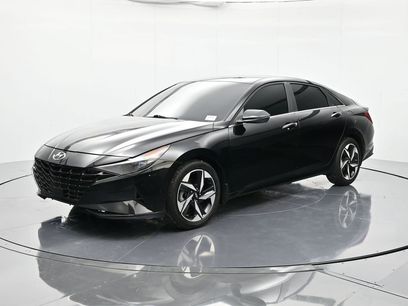 Used 2023 Hyundai Elantra Limited