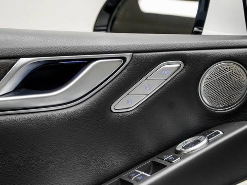 Used 2023 Genesis G80 2.5T w/ Advanced Package image 37