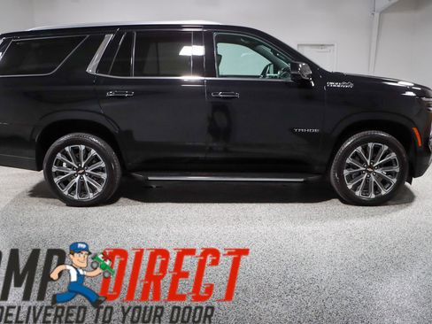 Used 2025 Chevrolet Tahoe High Country w/ Sun And Tow Package AWD/4WD image 6
