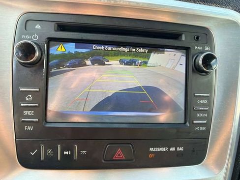 Used 2013 GMC Acadia SLT AWD/4WD image 29
