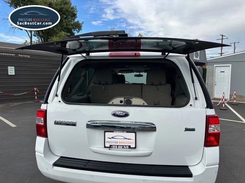 Used 2014 Ford Expedition EL XLT image 18