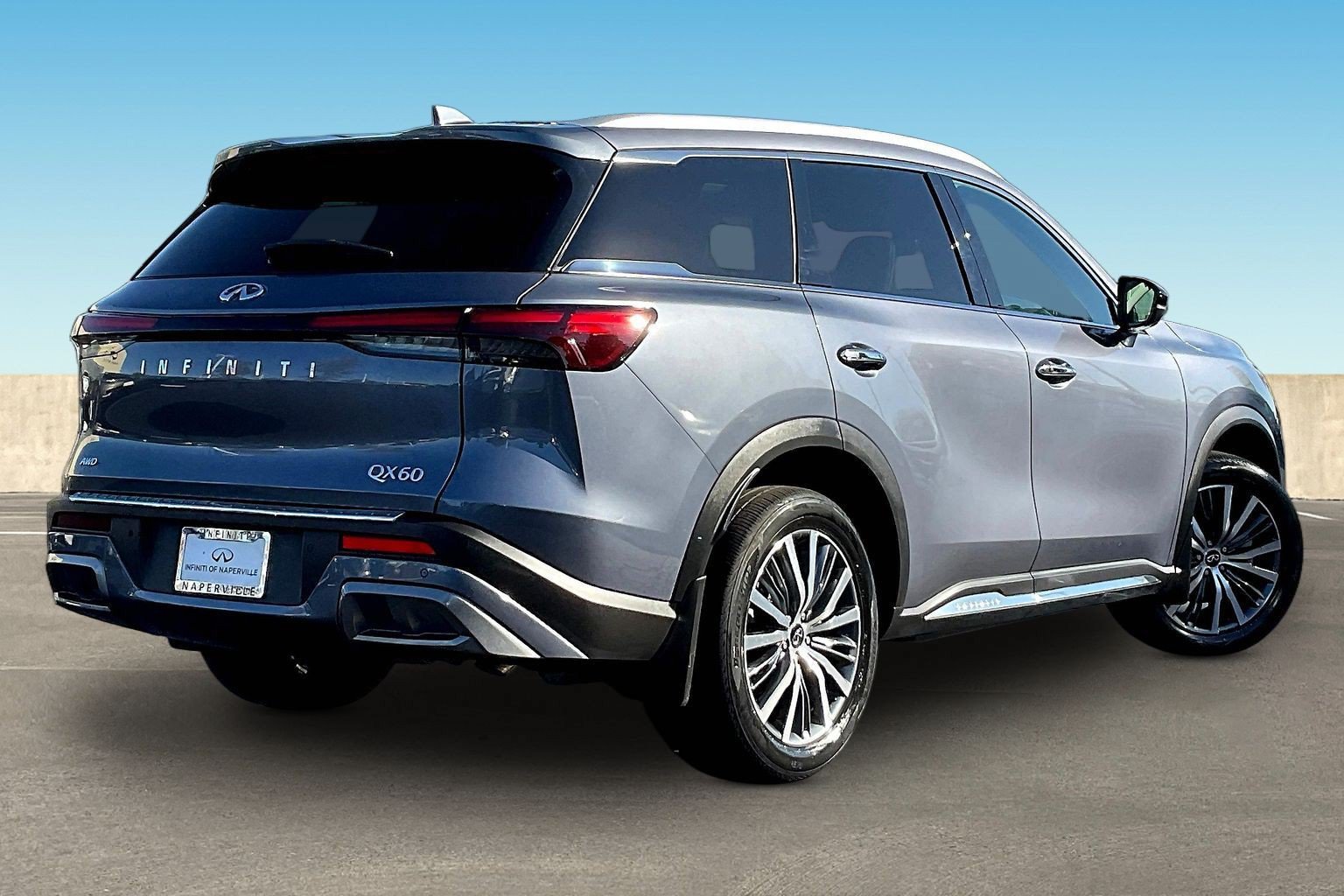 Certified 2023 INFINITI QX60 Sensory w/ Cargo Package AWD/4WD image 5